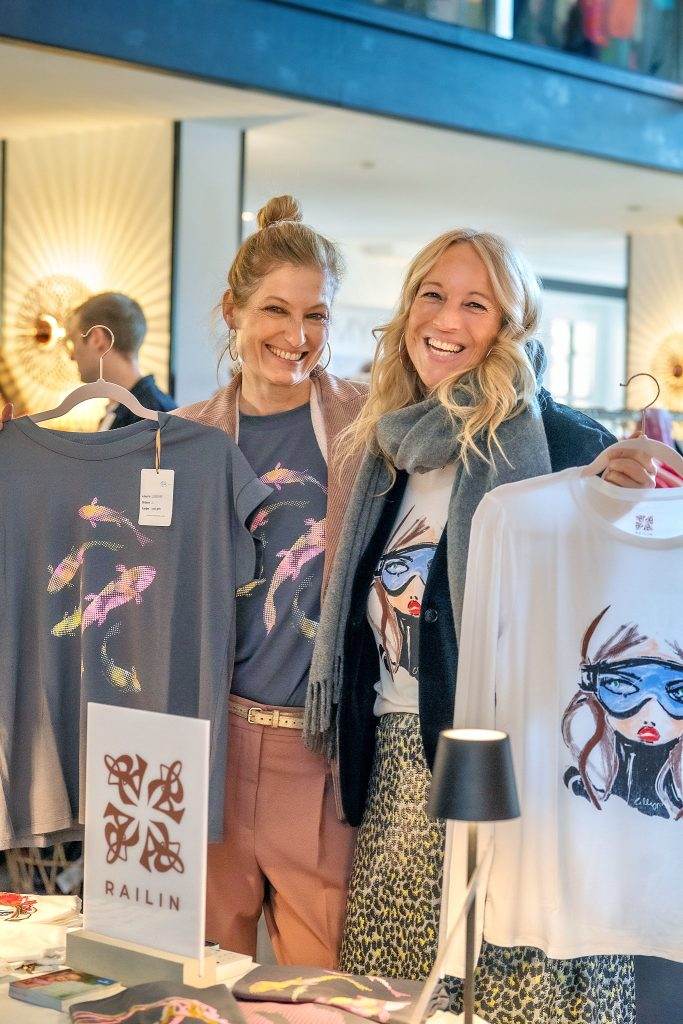 1cm00210 Forsthaus Pop-up